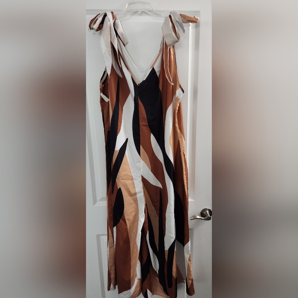 Romper - Picture 8 of 8